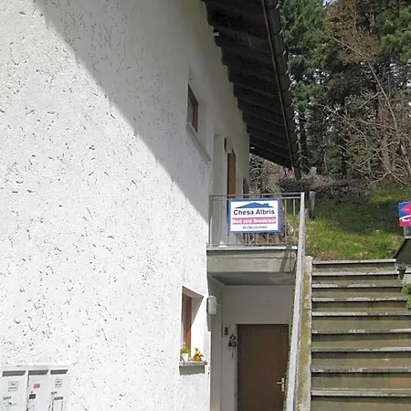 B&B St Moritz Couette-café 3*