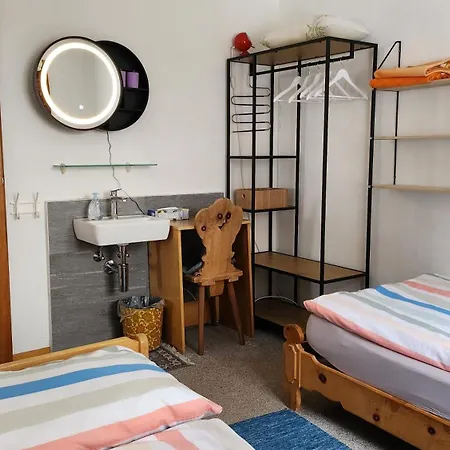 B&B St Moritz Couette-café 3*