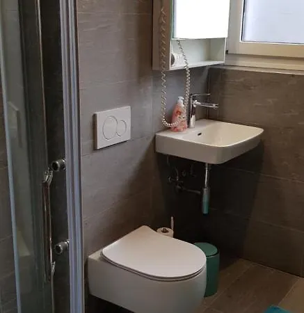 Couette-café B&B St Moritz 3*